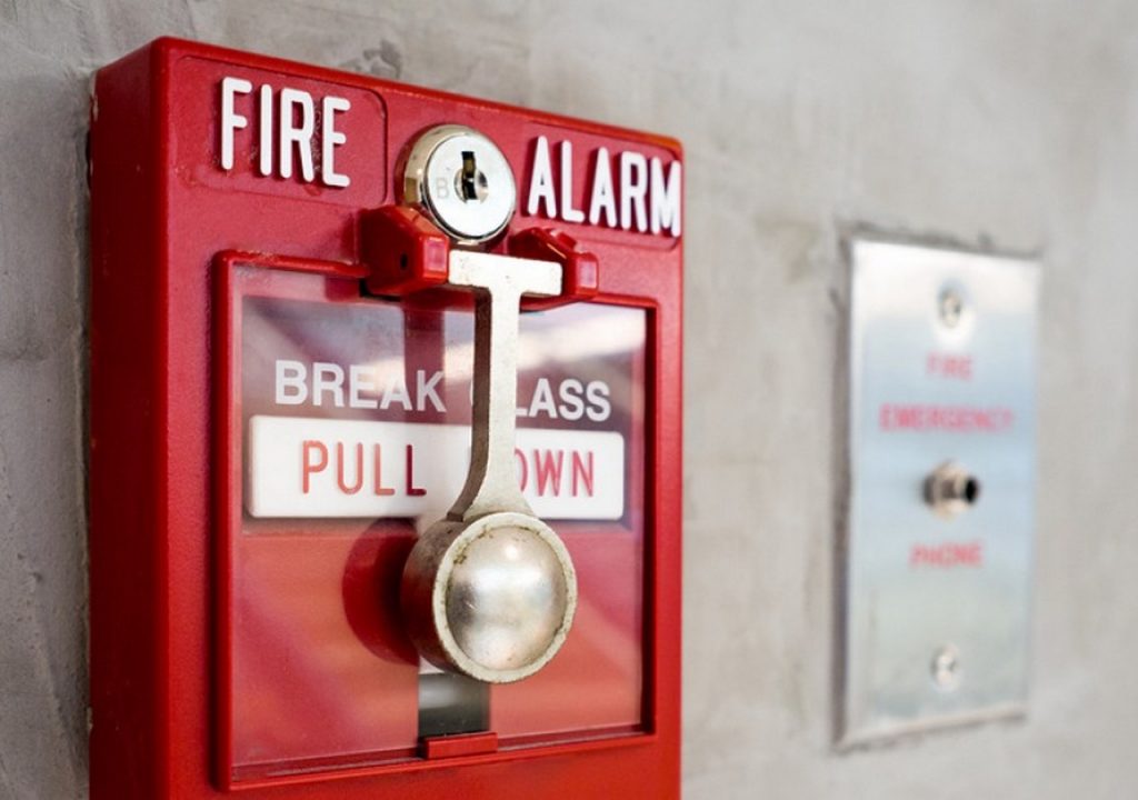 Системы противопожарной безопасности: виды, требования, монтаж